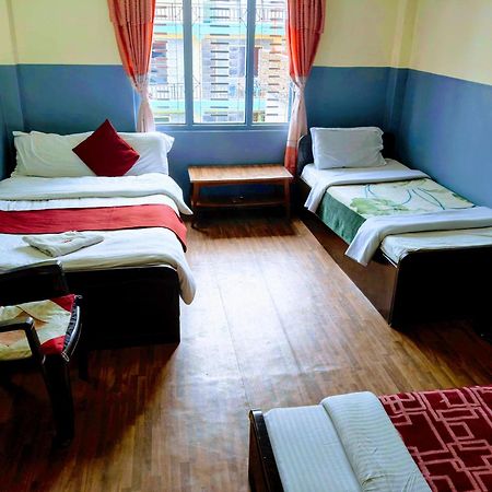 Hotel Piya Pvt Ltd Pokhara Buitenkant foto