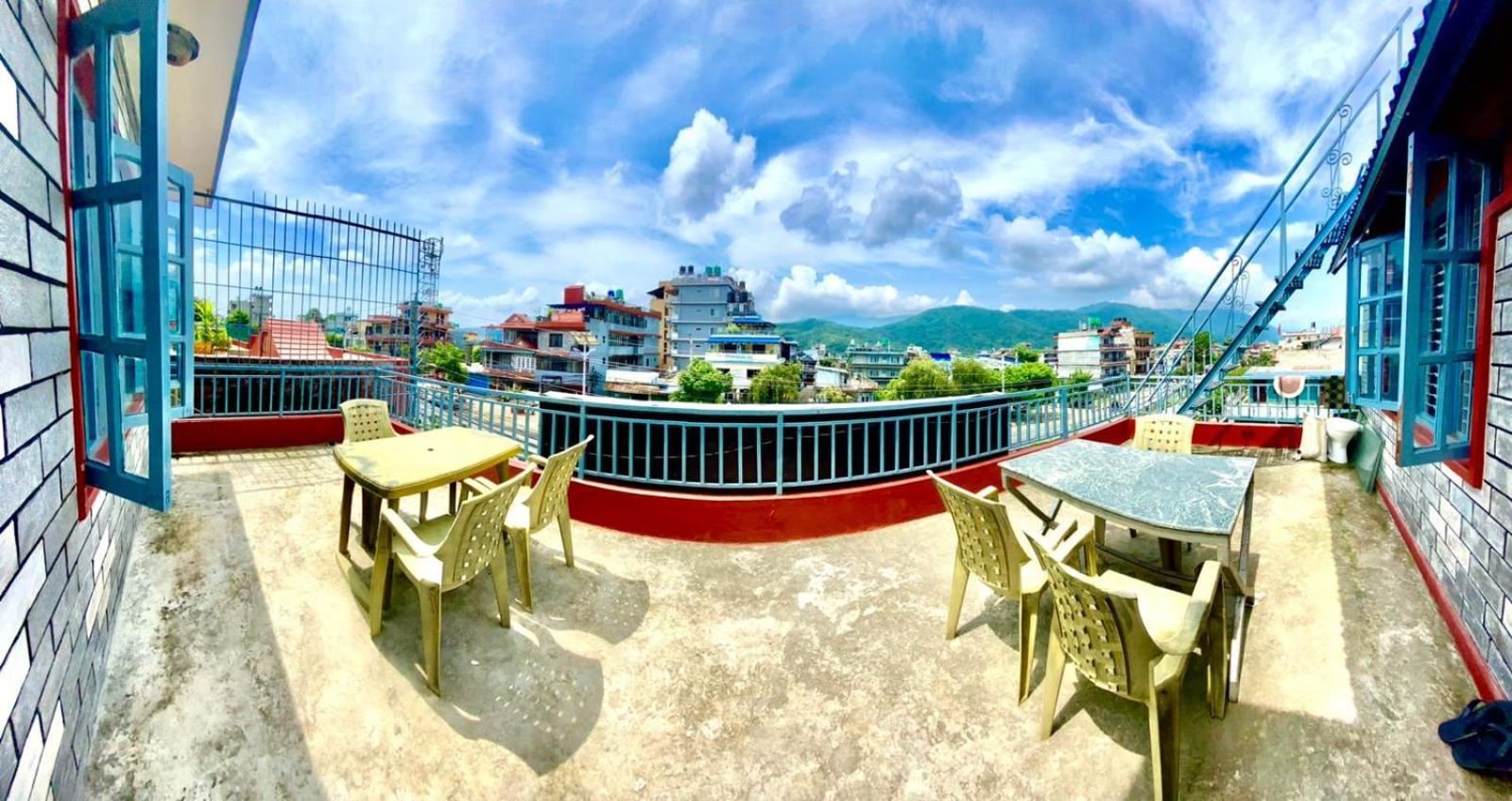 Hotel Piya Pvt Ltd Pokhara Buitenkant foto